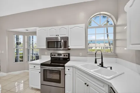 6179 Bear Creek Court Lake Worth FL 33467