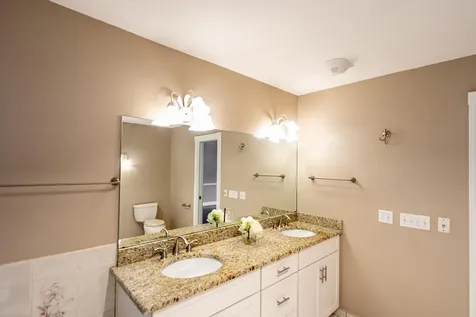 1157 Sw Mirror Lake Cove Port Saint Lucie FL 34986