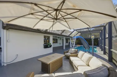 1157 Sw Mirror Lake Cove Port Saint Lucie FL 34986