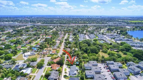 2192 Quail Trail Lake Worth FL 33461