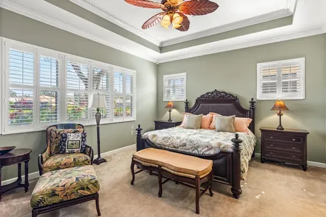 8848 Champions Way Port Saint Lucie FL 34986
