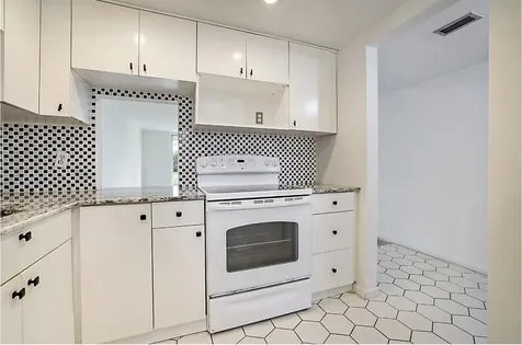 5500 Nw 2nd Avenue Boca Raton FL 33487