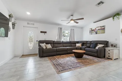 18389 N 41st Road Loxahatchee FL 33470