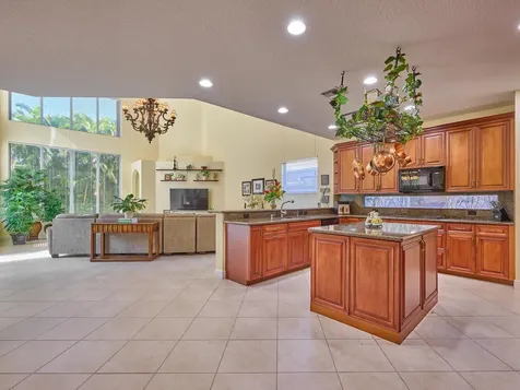 19243 S Creekshore Court Boca Raton FL 33498