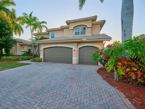 19243 S Creekshore Court Boca Raton FL 33498