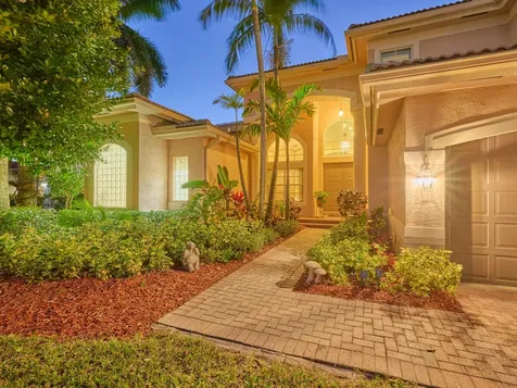 19243 S Creekshore Court Boca Raton FL 33498