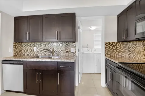 7200 Nw 2nd Avenue Boca Raton FL 33487