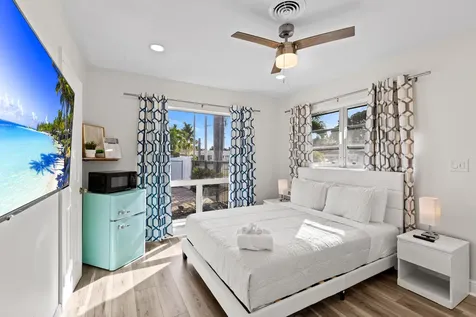 1761 NE 55th Street Fort Lauderdale FL 33334