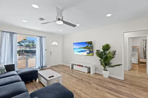 1761 NE 55th Street Fort Lauderdale FL 33334