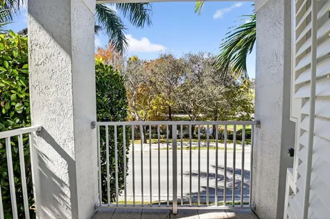 1371 Via De Pepii Boynton Beach FL 33426