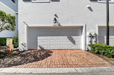 1371 Via De Pepii Boynton Beach FL 33426