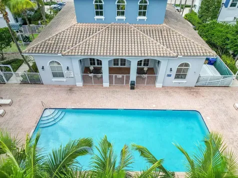 1371 Via De Pepii Boynton Beach FL 33426