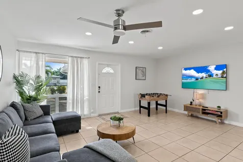 1761 NE 55th Street Fort Lauderdale FL 33334