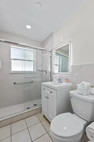 1761 NE 55th Street Fort Lauderdale FL 33334