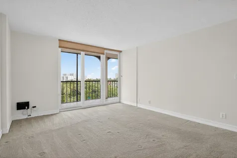 1631 Riverview Road Deerfield Beach FL 33441