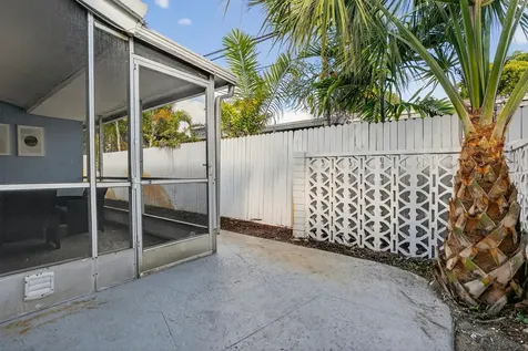1761 NE 55th Street Fort Lauderdale FL 33334
