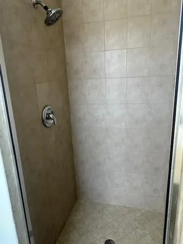2502 N Dixie Highway Lake Worth FL 33460