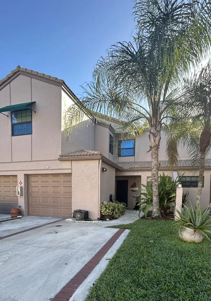 1672 Cypress Pointe Drive Coral Springs FL 33071