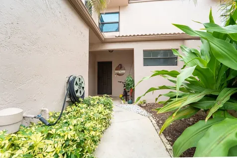 1672 Cypress Pointe Drive Coral Springs FL 33071