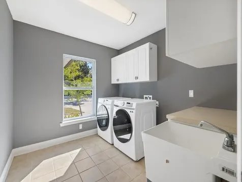 3350 13th Street Vero Beach FL 32968