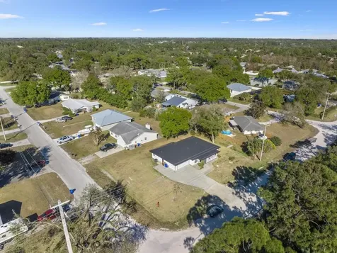 3350 13th Street Vero Beach FL 32968