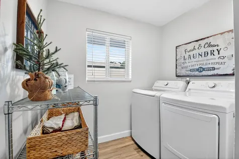 2842 Sw 4th Street Boynton Beach FL 33435