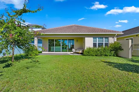 19540 Broad Shore Walk Loxahatchee FL 33470