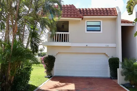 134 Harbor Circle Delray Beach FL 33483