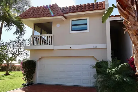 134 Harbor Circle Delray Beach FL 33483