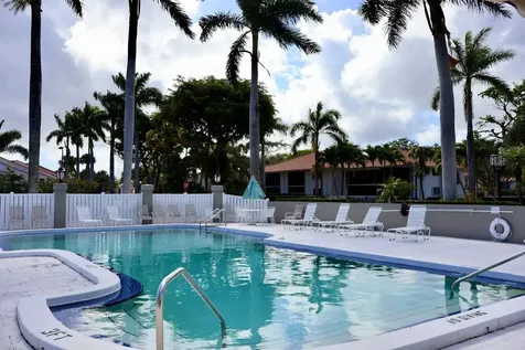 134 Harbor Circle Delray Beach FL 33483