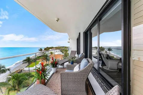 100 Beach Road Tequesta FL 33469
