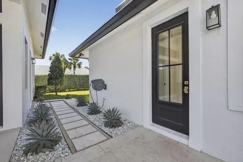 2940 Cessna Way Wellington FL 33414