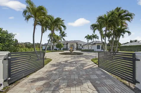 2940 Cessna Way Wellington FL 33414