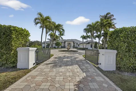 2940 Cessna Way Wellington FL 33414