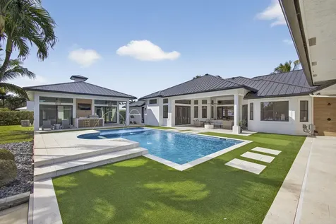 2940 Cessna Way Wellington FL 33414
