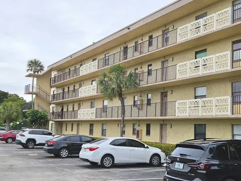 9355 SW 8th Street Boca Raton FL 33428