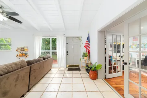 2869 Sw 13th Court Fort Lauderdale FL 33312