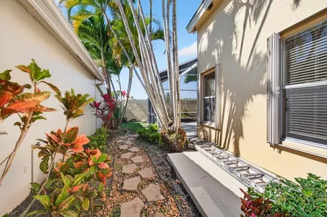 7848 Travlers Tree Drive Boca Raton FL 33433