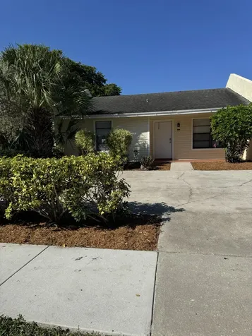 12375 Peconic Court Wellington FL 33414