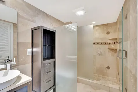 400 Beach Road Tequesta FL 33469