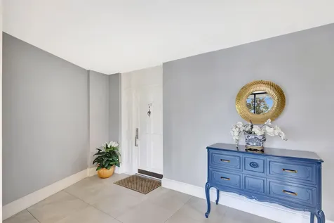 400 Beach Road Tequesta FL 33469