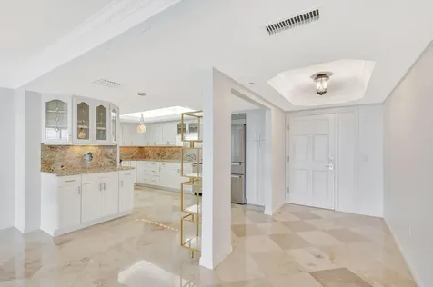 400 Beach Road Tequesta FL 33469