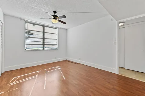 2851 S Palm Aire Drive Pompano Beach FL 33069