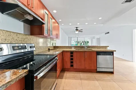 2851 S Palm Aire Drive Pompano Beach FL 33069