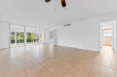 2851 S Palm Aire Drive Pompano Beach FL 33069