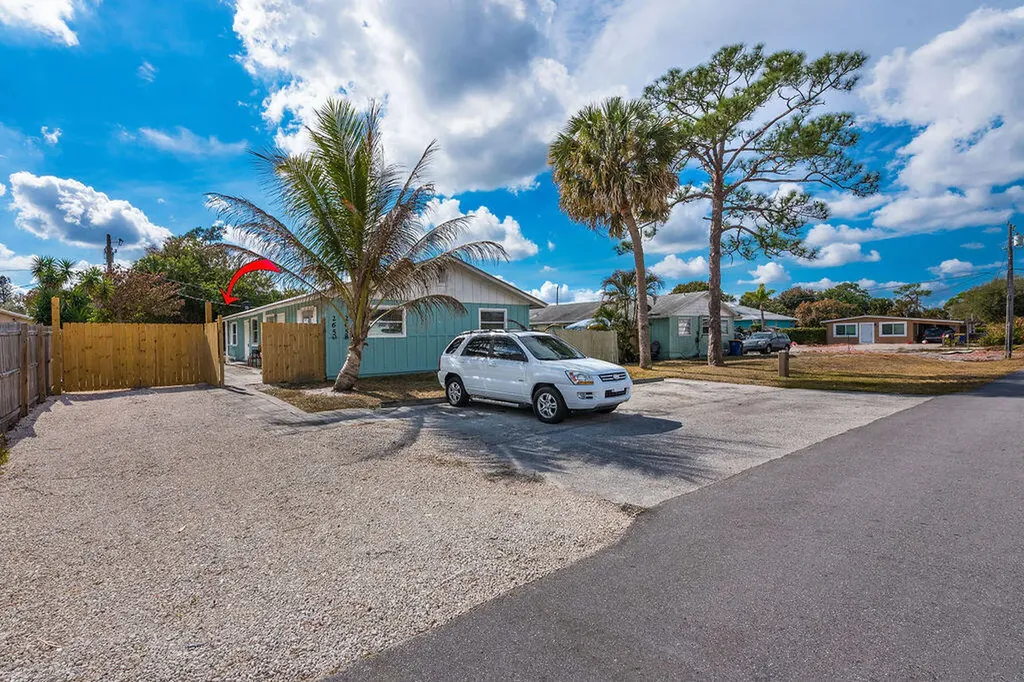 2658 SE Amherst Street Stuart FL 34997