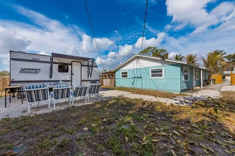 2658 SE Amherst Street Stuart FL 34997