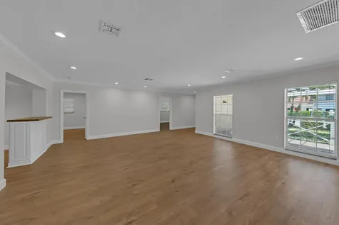 900 NE 4th Street Boca Raton FL 33432