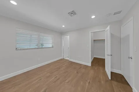 900 NE 4th Street Boca Raton FL 33432