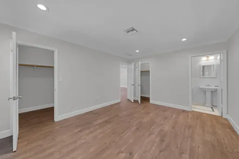900 NE 4th Street Boca Raton FL 33432